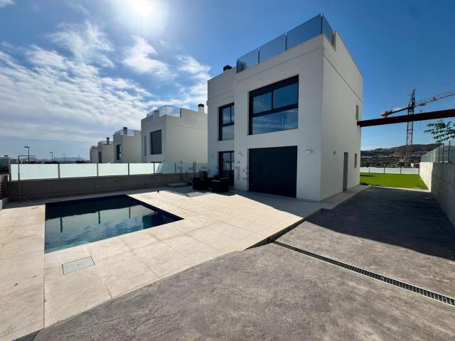 Casa en venta en Bonalba, l'Alacantí