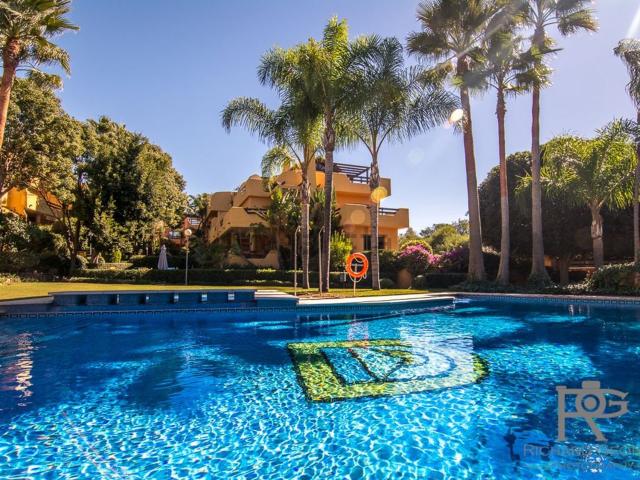 Casa en venta en Nagüeles, Marbella