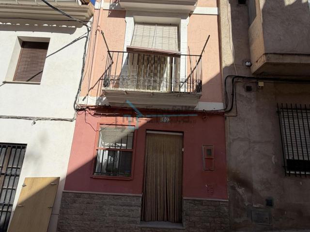 Casa en venta en l'Alt Palància, Valencia