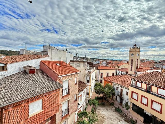 Casa en venta en Navalcán, Toledo