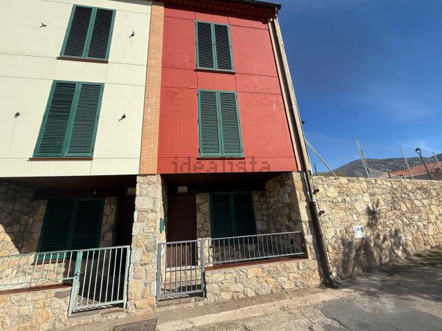 Casa en venta en Navalonguilla, Ávila