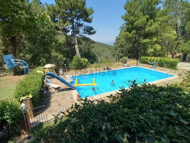 Casa en venta en Navamorcuende, Toledo