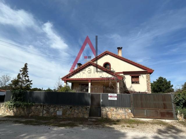 Casa en venta en Navas De Oro, Segovia