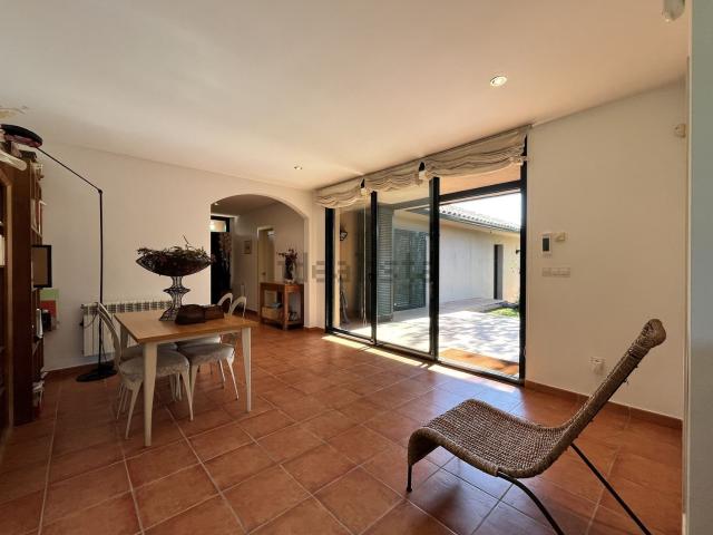 Casa en venta en Navata, Girona