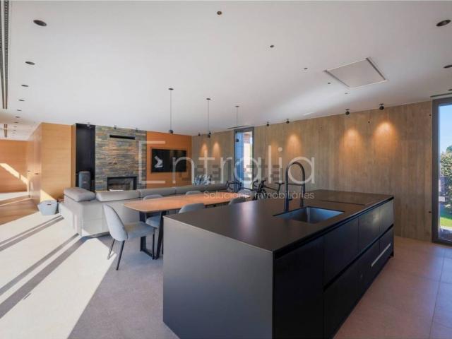 Casa en venta en Escoles, Navata