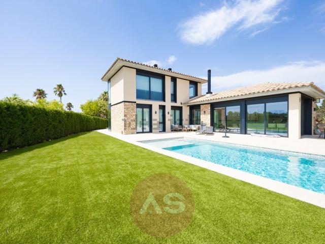 Casa en venta en Alt Empordà, Catalunya