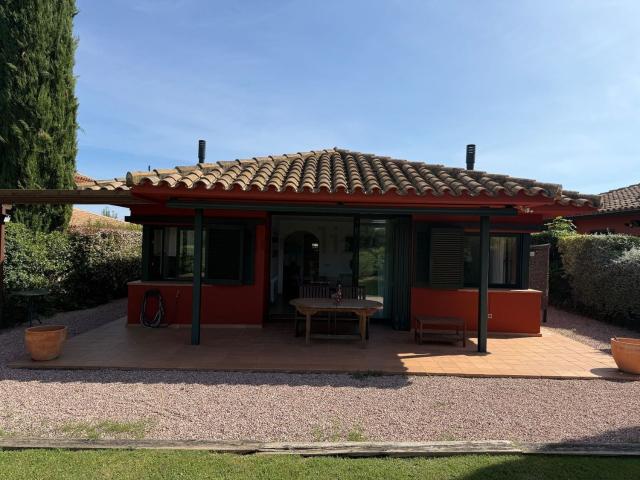 Casa en venta en Alt Empordà, Catalunya