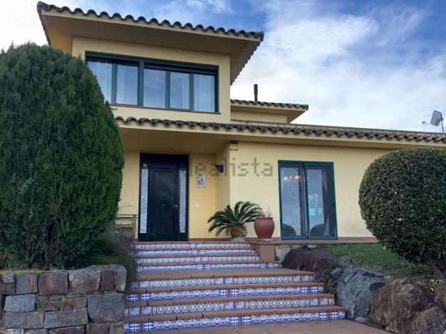 Casa en venta en Alt Empordà, Catalunya