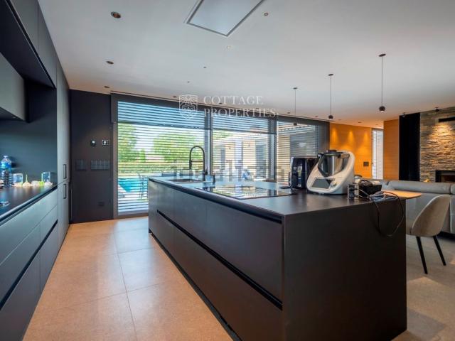 Casa en venta en Navata, Girona