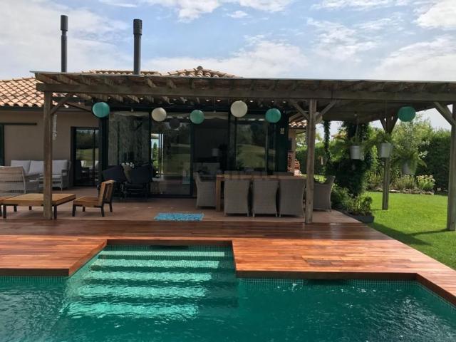 Casa en venta en Navata, Girona