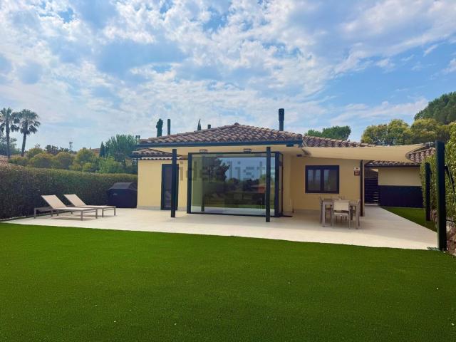 Casa en venta en Torremirona, Navata