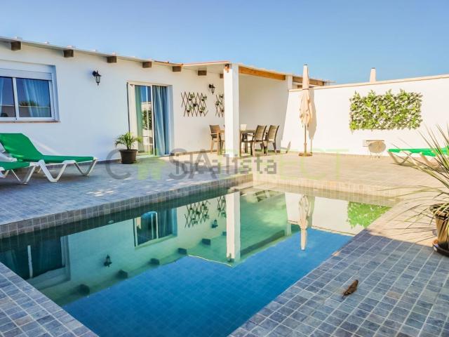 Casa en alquiler en Macaca, La Axarquía