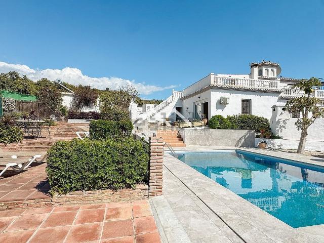 Casa en venta en La Axarquía, Andalucía