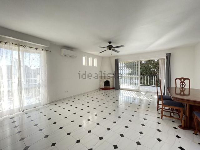 Casa en alquiler en La Axarquía, Andalucía
