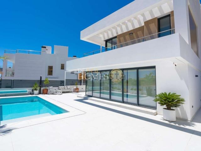 Casa en venta en La Axarquía, Andalucía