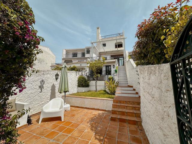 Casa en venta en Río de la Miel, La Axarquía
