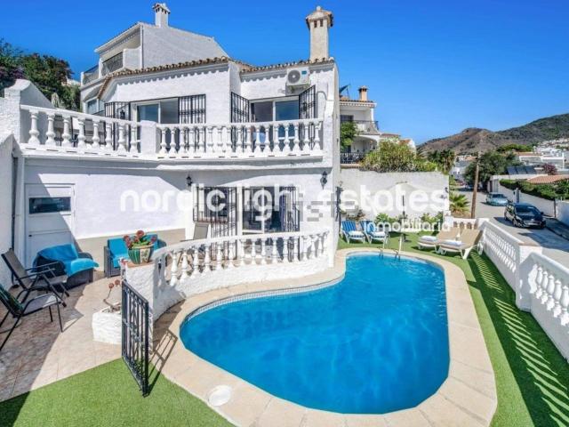 Casa en alquiler en La Axarquía, Andalucía