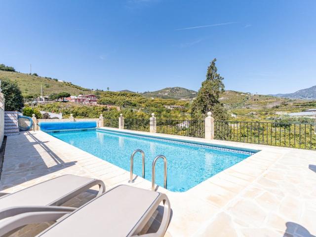 Casa en venta en La Axarquía, Andalucía