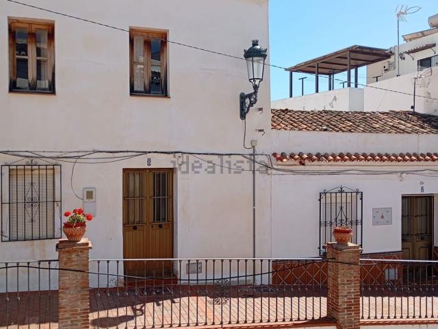 Casa en venta en Maro, La Axarquía