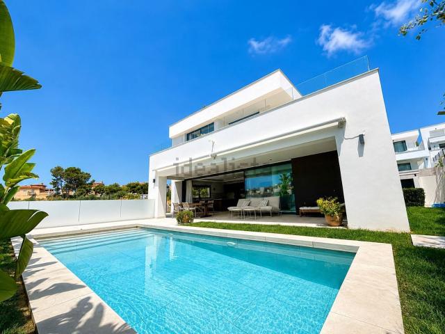 Casa en venta en La Axarquía, Andalucía