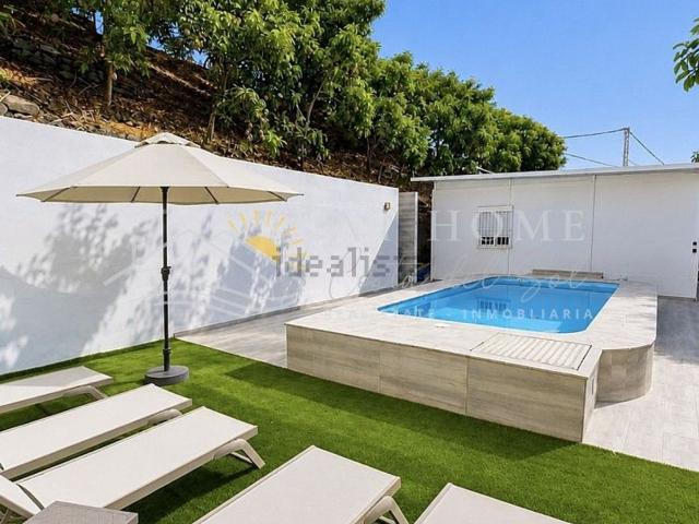 Casa en alquiler en La Axarquía, Andalucía