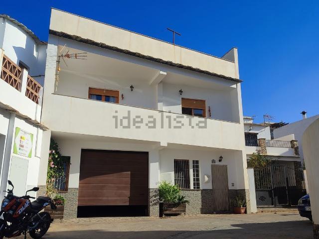 Casa en venta en Laroles, Nevada