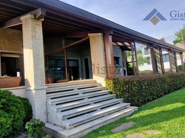 Casa en venta en Vigo, Galicia