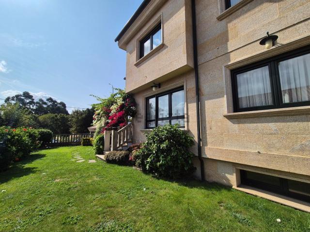Casa en venta en As Telleiras, Vigo