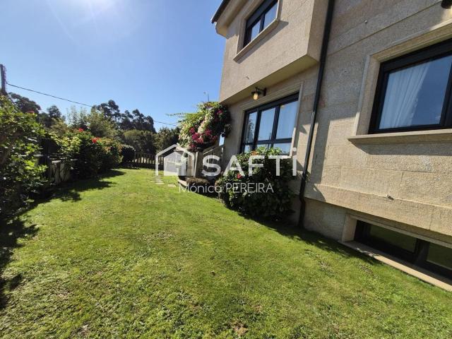 Casa en venta en O Ceán, Vigo