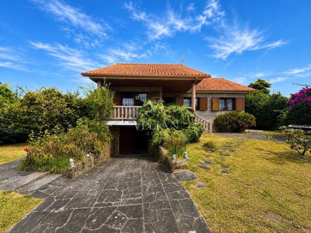 Casa en venta en Vigo, Galicia
