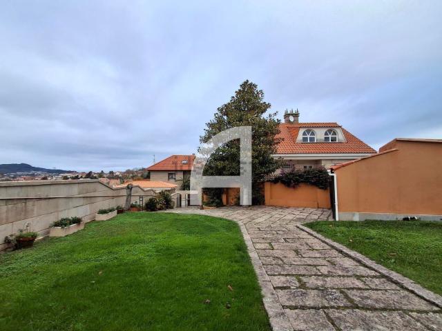 Casa en venta en Canido, Vigo