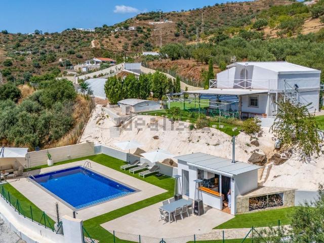 Casa en venta en Cruz del Cordero, La Axarquía