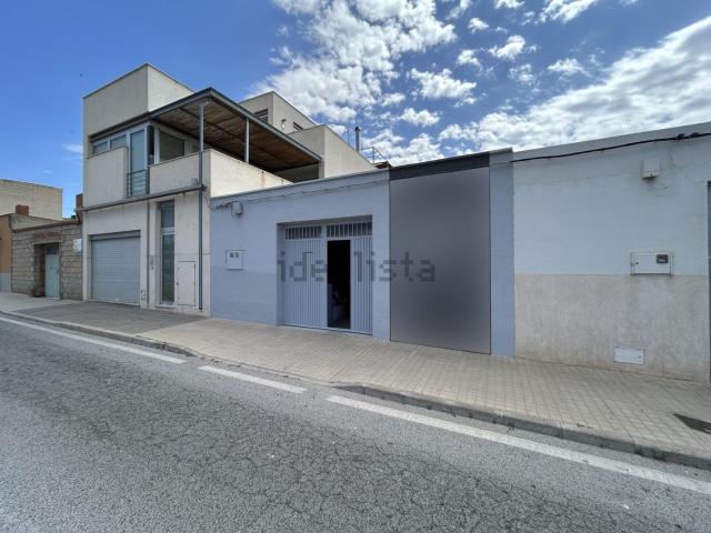 Casa en venta en el Vinalopó Mitjà / El Vinalopó Medio, Valencia