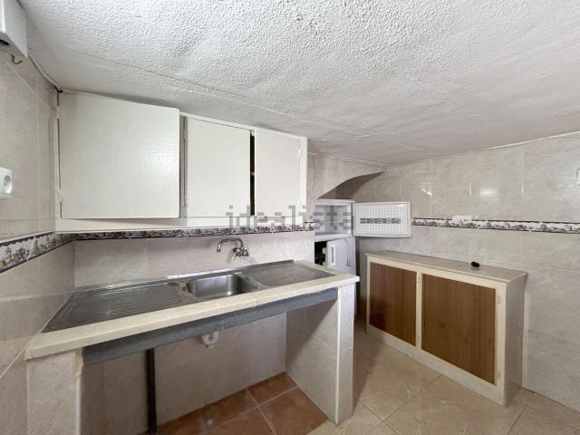 Casa en venta en La Cruz, el Vinalopó Mitjà / El Vinalopó Medio