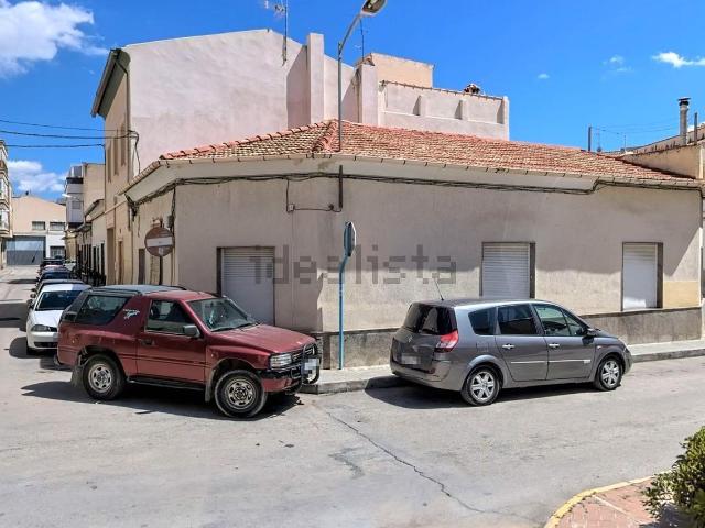Casa en venta en La Cruz, Novelda