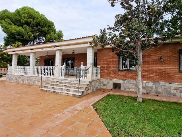 Casa en alquiler en La Cruz, el Vinalopó Mitjà / El Vinalopó Medio