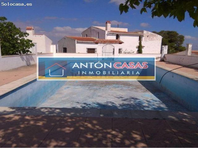 Casa en venta en el Vinalopó Mitjà / El Vinalopó Medio, Valencia