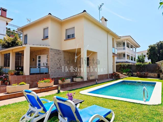 Casa en venta en Segur de Calafell, Baix Penedès