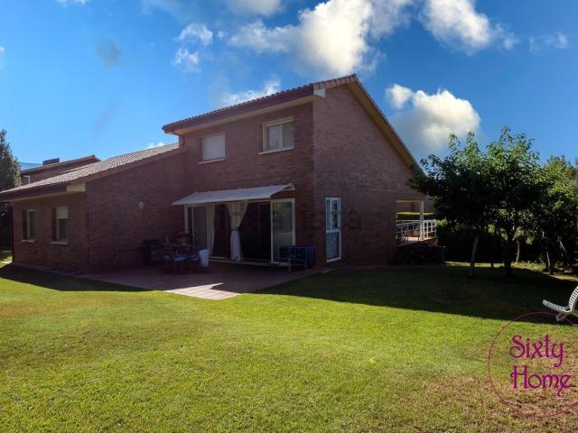 Casa en venta en Hoya de Huesca / Plana de Uesca, Aragón