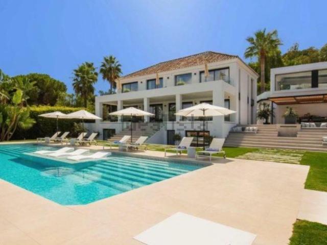 Casa en alquiler en Nueva Andalucía, Costa del Sol Occidental