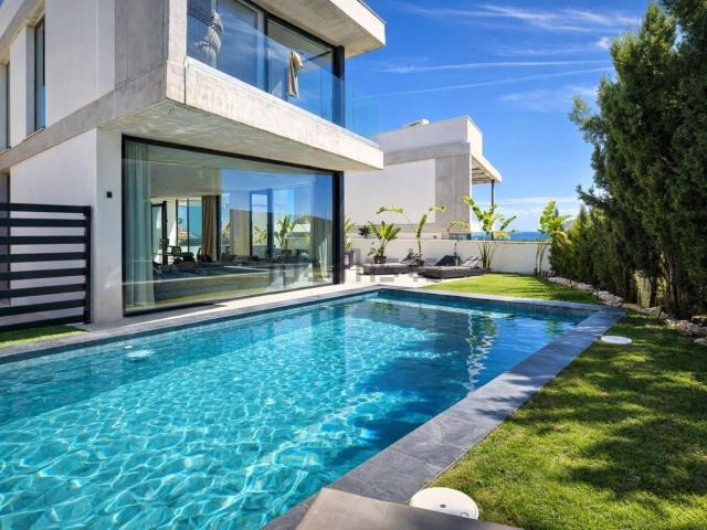 Casa en alquiler en Nueva Andalucía, Costa del Sol Occidental