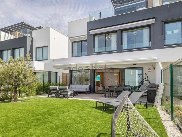 Casa en alquiler en Urbanización cataleya, Costa del Sol Occidental
