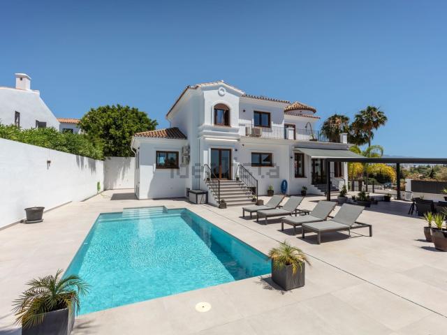 Casa en venta en Monte Biarritz, Costa del Sol Occidental