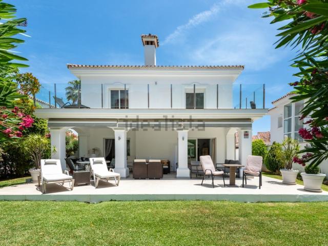 Casa en venta en Monte Biarritz, Costa del Sol Occidental