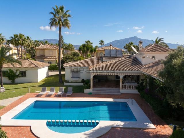 Casa en venta en Monte Biarritz, Costa del Sol Occidental