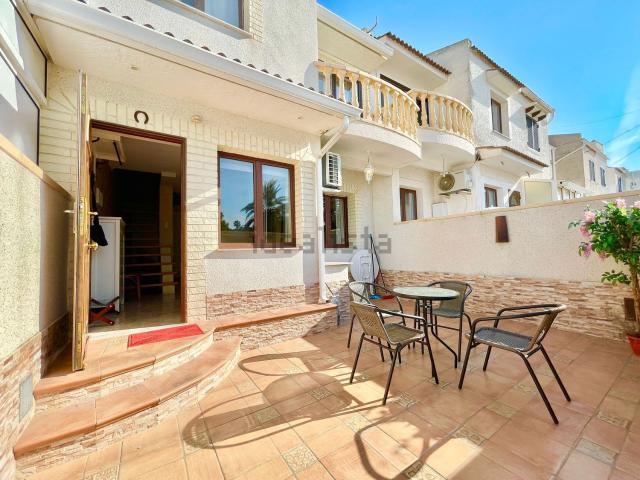 Casa en alquiler en El Palmeral, el Baix Segura / La Vega Baja