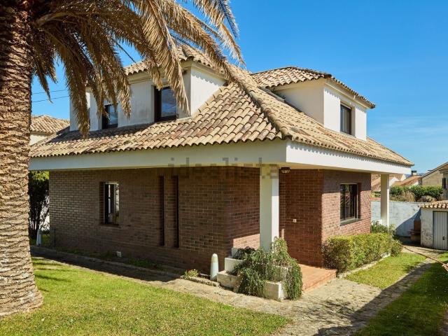 Casa en alquiler en O Grove, O Salnés