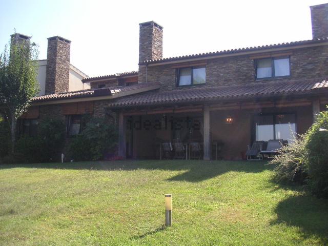 Casa en venta en O Grove, O Salnés