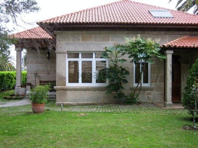 Casa en venta en O Grove, O Salnés