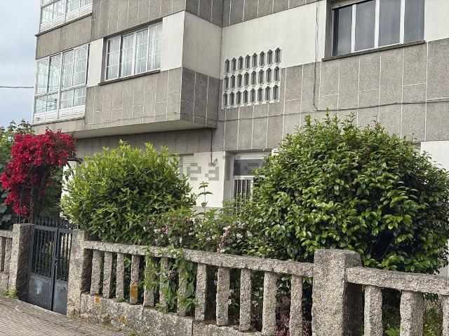 Casa en venta en O Grove, Ardia
